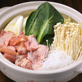 料理メニュー写真 【わや名物】鶏白湯仕立ての水炊き鍋