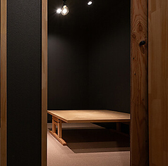 【個室：8名×1部屋】