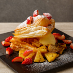 スイーツも数種類ご用意しております。女子会やデートの際にぜひお召し上がりください♪