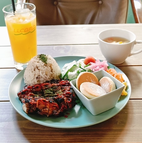 cafe&bar LICOMO ���R�� �O��