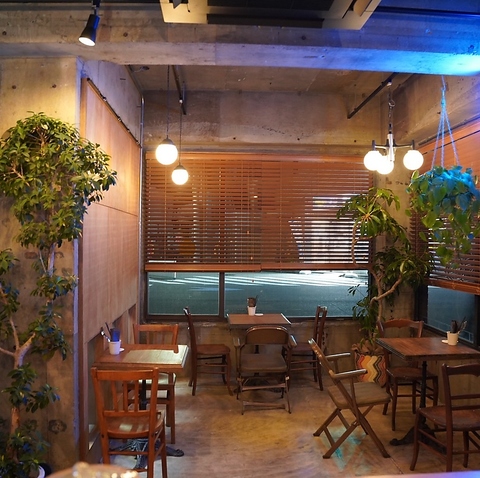 Cafe&Bar Y ALL MAGOME ヨールマゴメの写真