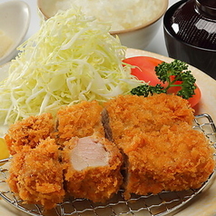 特選ヒレかつ膳 (Thickness cut fillet pork cutlet set meal)