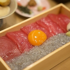 本鮪赤身と朝採れしらす二色お重