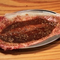 料理メニュー写真&nbsp;はみでるカルビ