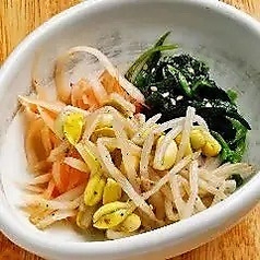もやし／ほうれん草／大根／辛もやし　各
