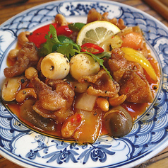 鶏肉とカシュナッツの甘辛炒め (Ga Xao Hot Dieu)