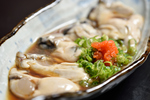 牡蠣や穴子をはじめとした地元食材を多数取り揃え！