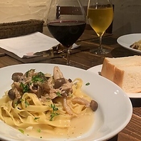 深夜まで楽しめる燻製パスタをお楽しみくださいませ！