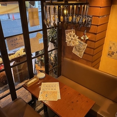 4名様用の【半個室席】もご用意♪お席の指定はお電話にてご確認ください。