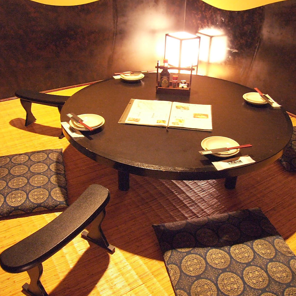 みんなでワイワイ食事を楽しみたい！という方にはお座敷席がオススメです！