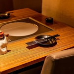 落ち着いた雰囲気の和装空間にて、個室席を多数ご用意◎2名様～最大100名様までご案内が可能です♪