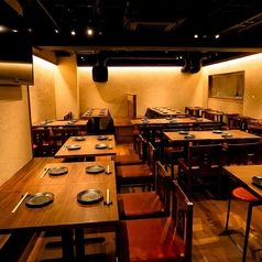 【最大80名様まで収容可能】喫煙可能で食べ放題・飲み放題付きの宴会、歓送迎会に最適なお席をご用意!貸切での大規模なご宴会も承りますので、お早めにお席の空きをご確認ください。ご要望やご相談は、いつでもお気軽にどうぞ。