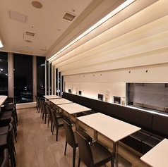 テーブル席※ご予約承ります。