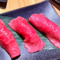 料理メニュー写真&nbsp;【牛】肉寿司 三貫