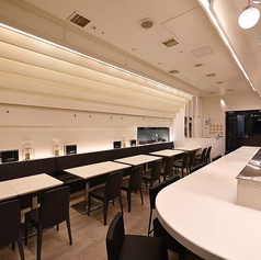 テーブル席※ご予約承ります。