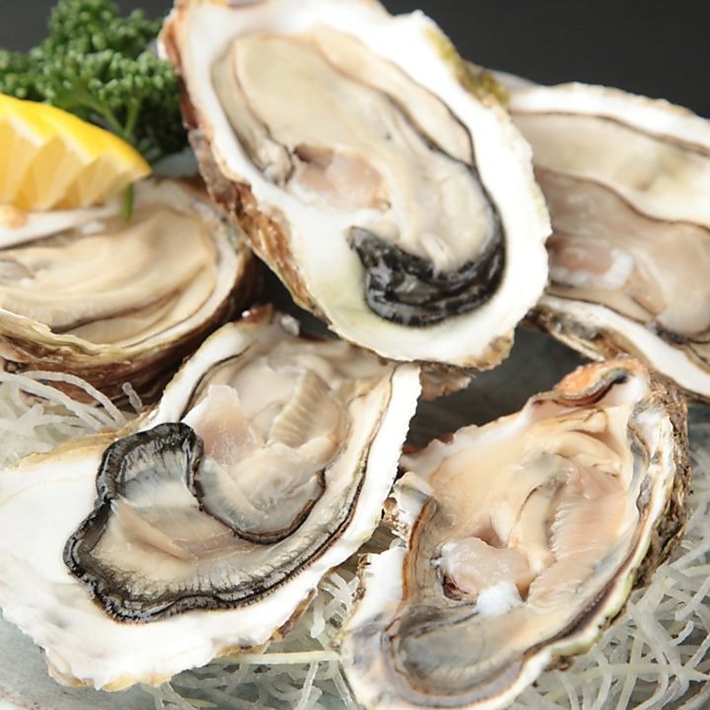 大ぶりのかき　ポン酢でどうぞ