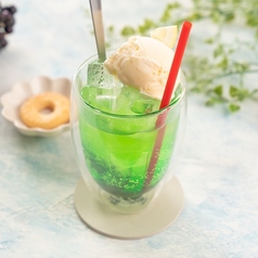 大人気！見た目も楽しめるドリンクを揃えております！