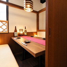 記念日やデートなどでお使い頂けるカップルシート雰囲気を大事にしたお部屋で幅広い年代層に支持を受けており、様々なシーンで活躍しております♪ランチ、カフェ、ディナーと時と共に変わりゆく川越稲ノ和の姿をお楽しみ下さい♪※写真はイメージとなります。