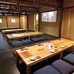 会社宴会などの大型宴会にも喜ばれる「完全個室のお座敷席」は、最大50名様までご利用いただけます。