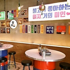 韓国屋台料理とプルコギ専門店 ヒョンチャンプルコギ 広島紙屋町店の雰囲気1