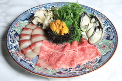 黒毛和牛　牡蠣　旬鮮魚　雲丹出汁しゃぶしゃぶ