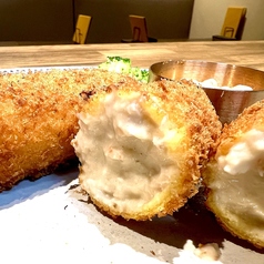 【人気！】蟹すぎるクリームコロッケ(ライスorパン付き) クリームコロッケ80g×2個 八丁味噌タルタルソースの写真