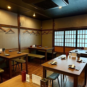炭火やきとり百舌鶏（もず）の雰囲気1
