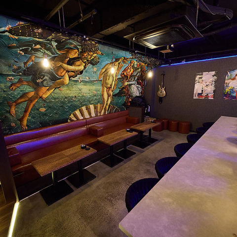 心斎橋でシーシャとカフェ、シーシャとの相性の良い料理がゆっくりと楽しめるお店です