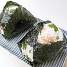 おにぎり(梅・鮭) 2個