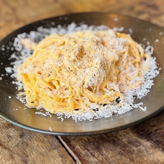 サーモンと蓮根フリットのクルミジェノベーゼ