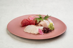 海鮮刺身盛合せ　２人前３種