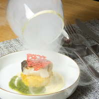 細部に宿るシェフの想い、食の愉しみここに集結♪