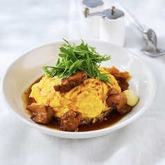 炭焼きチキンの照り焼きソースオムライス