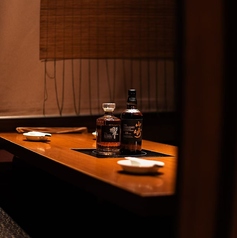 エリア最大規模の大宴会場を完備！皆様お顔を見渡すことができ一体感のあるご宴会が可能！広々とした造りとなっておりますので宴会途中のご移動もスムーズ！まさに幹事様理想の空間です。(上野/個室/牛タン/焼き鳥/肉寿司/飲み放題/デート/20時以降/記念日/接待/宴会/鍋/しゃぶしゃぶ)