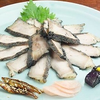 旨み溢れる豚の蒸し焼き！みぬだる