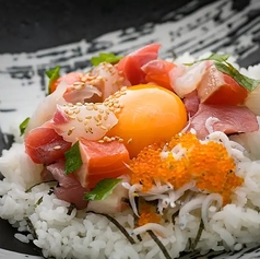 ヘルシーな定食で、お昼後も元気に。