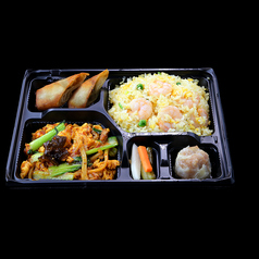 【テイクアウト限定】海老炒飯＆きくらげと玉子の炒め弁当