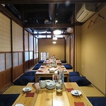 ゆったりとご宴会を堪能できる「掘りごたつ個室」もございます。幅広いシーンにお選びいただけます。