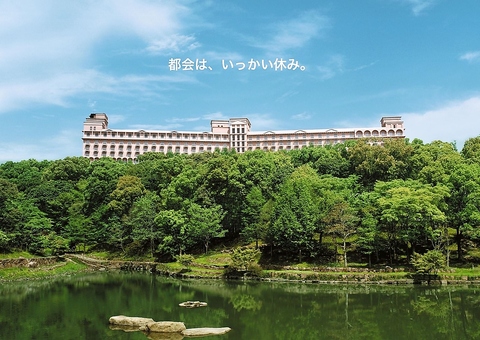 森の緑と新鮮空気の中、野菜ソムリエシェフが織りなす数々の料理をご堪能ください。