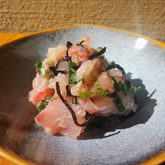 鮮魚と大葉の塩こんぶ和え