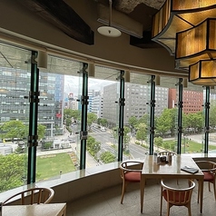 炙屋 大通ビッセ店の雰囲気1