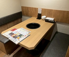 少人数にぴったり☆お二人でのご来店も歓迎致します♪二人焼肉、流行ってます！☆