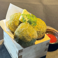 アボカドもちのチーズボール