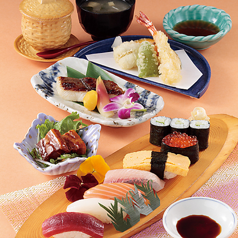 【 寿司会食-3190円(税込) 】