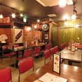 6名掛けのお席もありますので少人数でのお集まりにもおすすめ