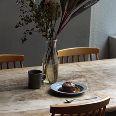 自慢のデザートとオリジナルブレンドコーヒー