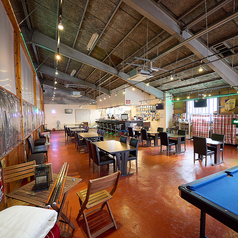 cafe bar C&C garage シアンドシーガレージの写真