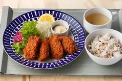 ザ カーブ ド オイスター 東京駅八重洲地下街のおすすめランチ3