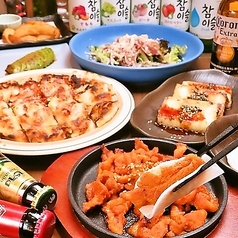 お料理と一緒にどうぞ☆各種飲み放題やコース充実！