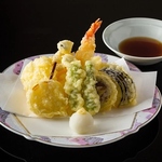 季節の天婦羅をご用意しております